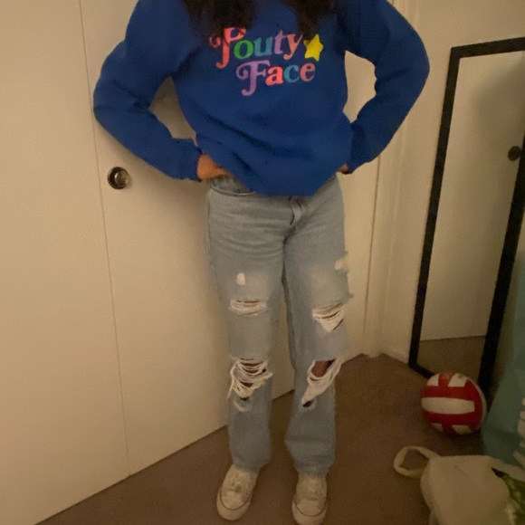 Addison Rae blue crew neck - Picture 2 of 4